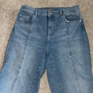 Straight legged middle seam jeans light wash